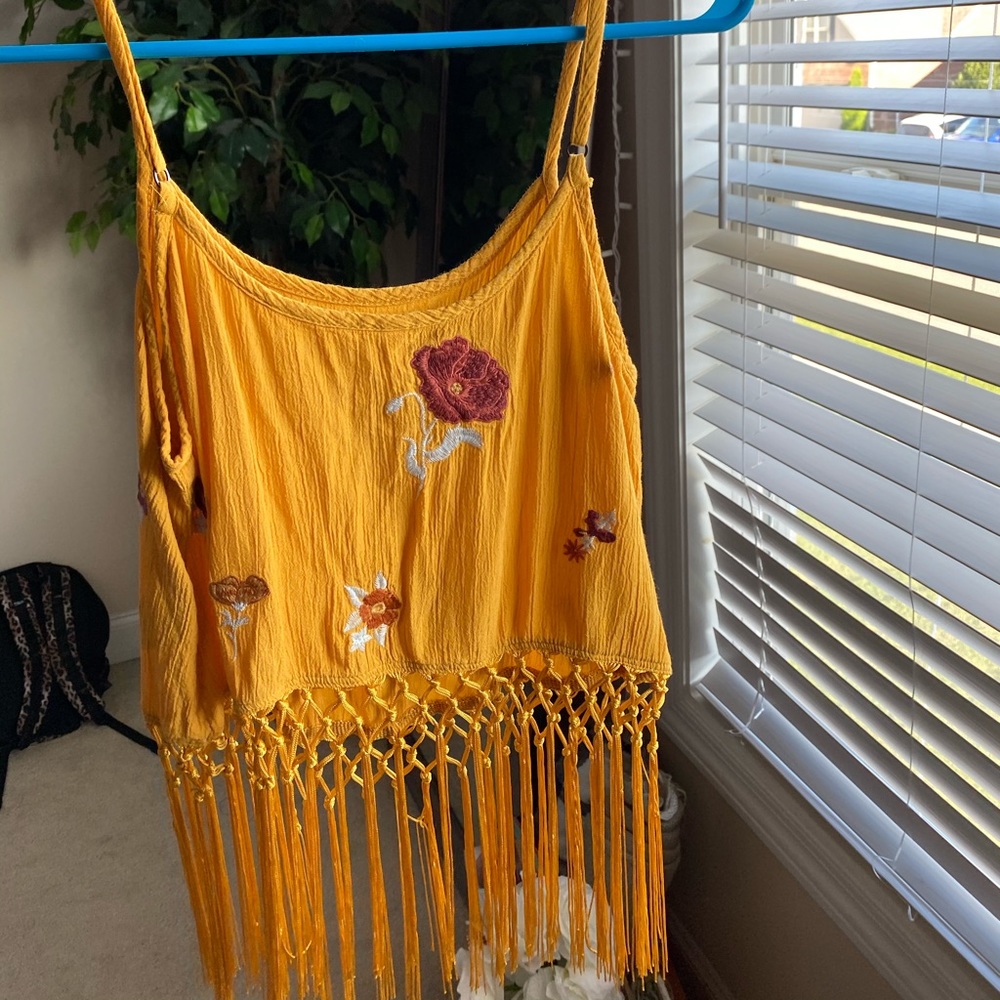 Summer cropped tank